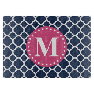 rosa Mongram Navy Quatrefolienmuster Schneidebrett