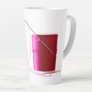 Rosa Nadel und Thread Latte Tasse