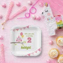 Rosa Party Owl, die 2 Tage Geburtstag dreht