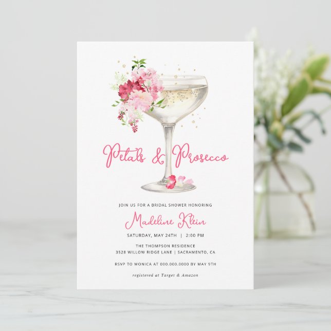 Rosa Petals und Prosecco Bridal Dusche Einladung (Stehend Vorderseite)