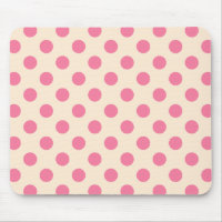 Rosa Polka-Punkte auf Sahne