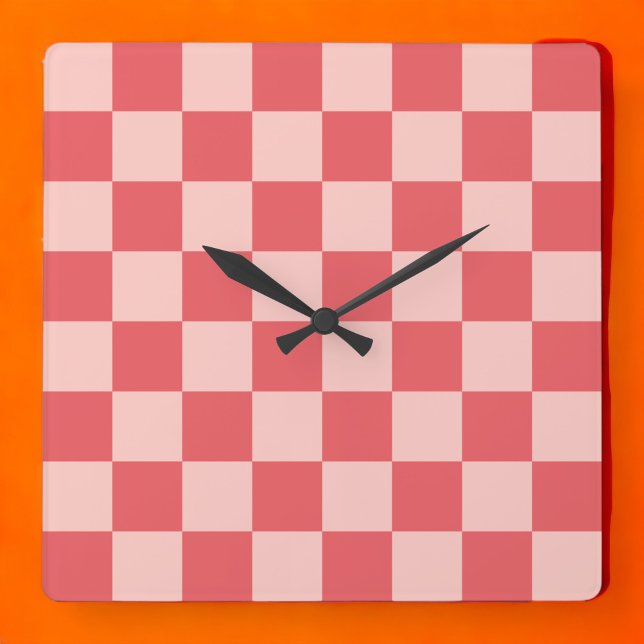 Rosa Red Checkered Gingham Pattern Quadratische Wanduhr (Zazzle Pink Red Checkered Gingham Pattern Square Wall Clock)