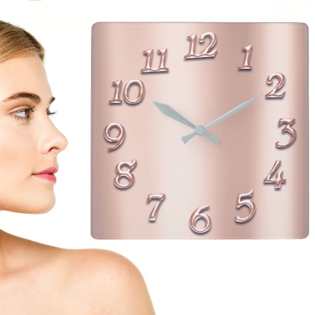 Rosa Rose Gold Metallische arabische Zahl Blush Gi Quadratische Wanduhr (Pink Rose Gold Metallic Arabic Number Blush Girly Square Wall Clock)
