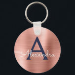 Rosa Rose Gold Navy Blue Stainless Steel Monogram Schlüsselanhänger<br><div class="desc">Rosa Rose Gold und Navy Blue Imitate Edelstahl Metallic Elegant Schlüsselanhänger. Diese Schlüsselanhänger können so angepasst werden,  dass sie Ihren Anfangs- und Vornamen enthalten. Diese Schlüsselketten machen Geburtstags-,  Brautparty- oder Junggeselinnen-Abschied-Favoriten großartig.</div>