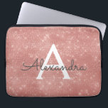 Rosa Rose Gold Sparkle Modern Monogram Name Laptopschutzhülle<br><div class="desc">Rosa Rose Gold Sparkle Moderne Monogram Name Sleeve. Diese Hülle kann auf Ihren Anfangs- und Vornamen angepasst werden.</div>