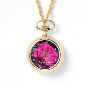 Rosa Rose in voller Blüte Personalisiert Nah Armbanduhr