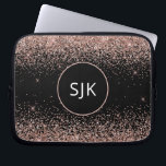 Rosa Rose Schwarzer Glitzer Monogram Laptopschutzhülle<br><div class="desc">Blush Pink - Rose Gold und Black Imitats Glitzer und sparkle Elegant Mit Monogramm Initials Case. Dieser Fall kann so angepasst werden,  dass er Ihren Anfangs- und Vornamen enthält.</div>