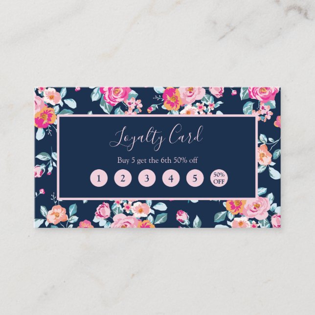 Rosa Rosen floral auf Navy Blue Loyalty Punch Card Visitenkarte (Vorderseite)