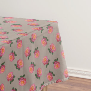 Rosa Rosenblüten auf Glück bringendem Beige Tischdecke