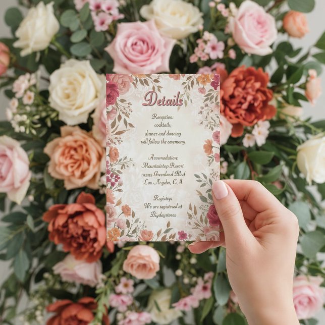 Rosa & Rot Romantische Frühlingsblumen QR-Code-Hoc Begleitkarte (Front view pink red watercolor floral victorian vintage spring garden wedding details card)