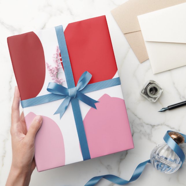 Rosa rote Blütenblätter Geschenkpapier (Schenken)