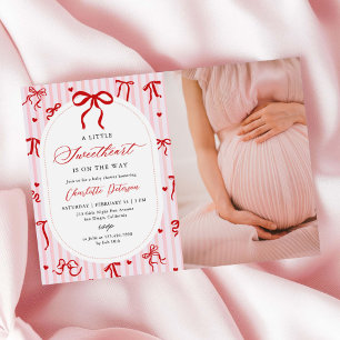 Rosa roter Coquette-Bogen Valentinstag Baby Shower Einladung