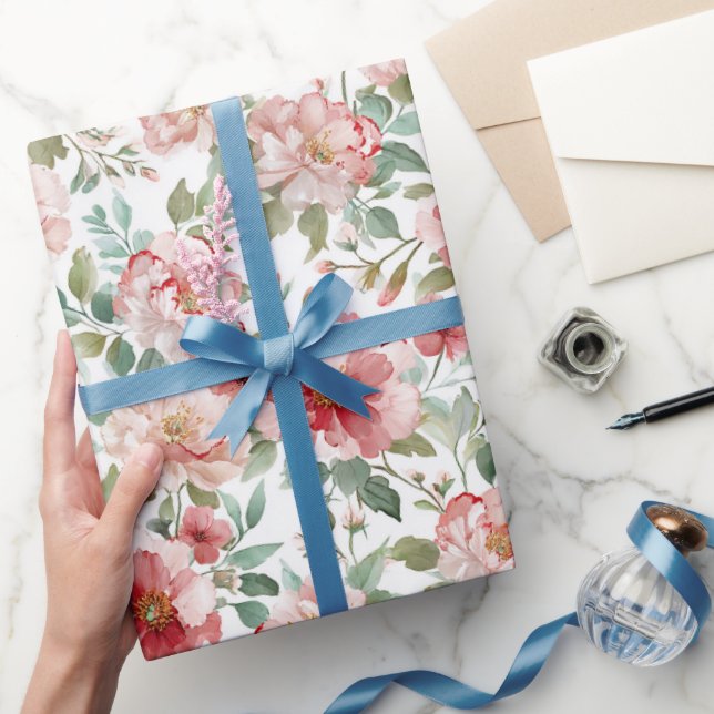 Rosa roter floraler Geburtstag Geschenkpapier (Schenken)