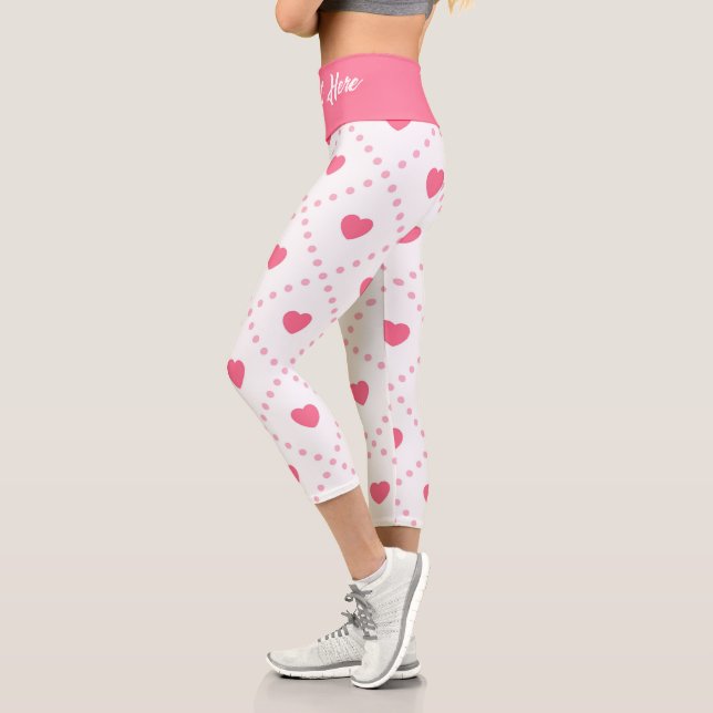 Rosa Rustikale Valentinstag-Kollektionen Capri Leggings (Links)