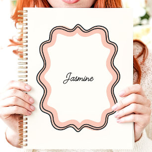 Rosa Scalloid Wavy Frame Individuelle Name Planer