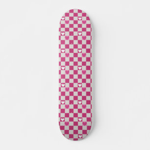 Rosa Schachbretter und Herz Skateboard