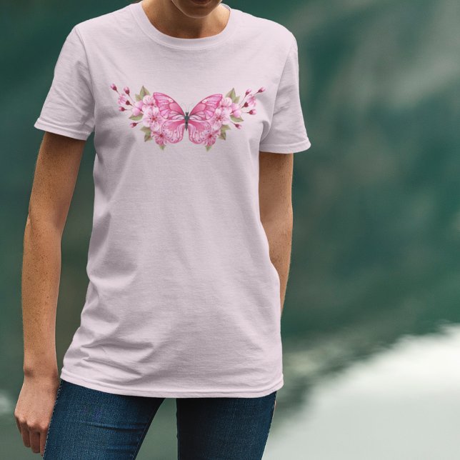 Rosa Schmetterling mit Sakura T-Shirt (Von Creator hochgeladen)