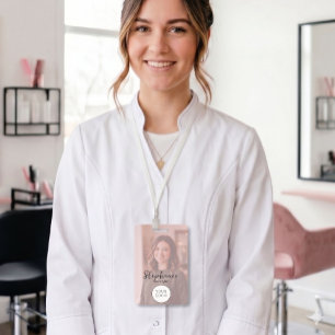 Rosa Schrift-Logo-Foto-Haar Ausweis