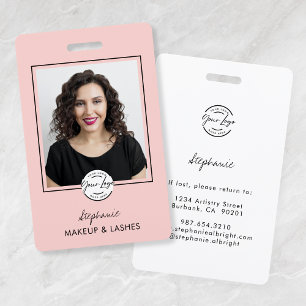 Rosa Schrift-Logo Foto Wimpern Studio Ausweis