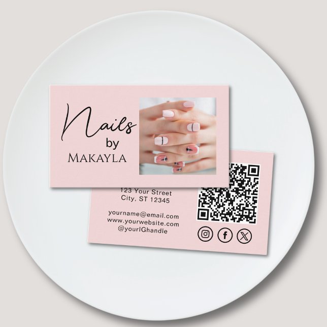 Rosa Schrift QR-Code Foto Nagelstudio Visitenkarte (Von Creator hochgeladen)