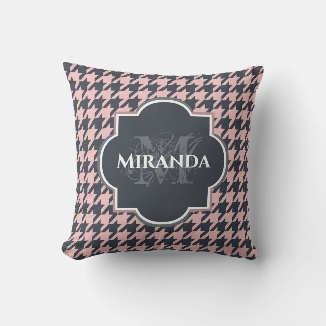 Rosa Schwarz Houndstooth Monogramm Name Kissen (Vorderseite)