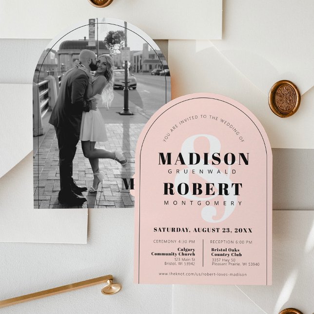 Rosa Schwarz-Weiß Ampersand Foto Arch Wedding Einladung (Beautiful modern black and White photo ampersand simple elegant blush pink arch wedding invitation)