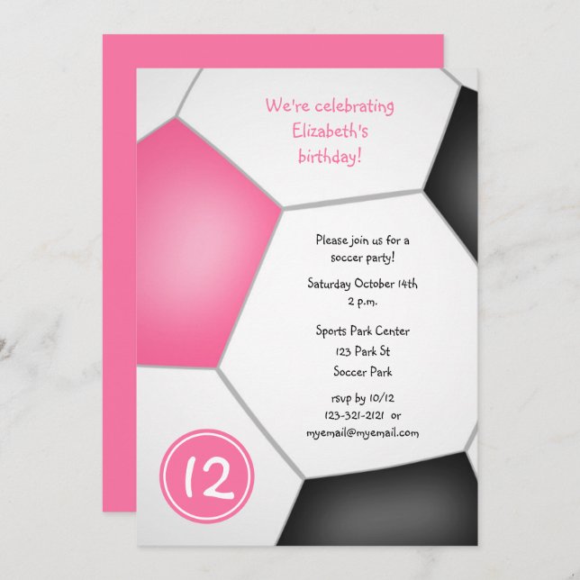 Rosa schwarze Mädchen Fußball Geburtstagsparty Einladung (Vorne/Hinten)