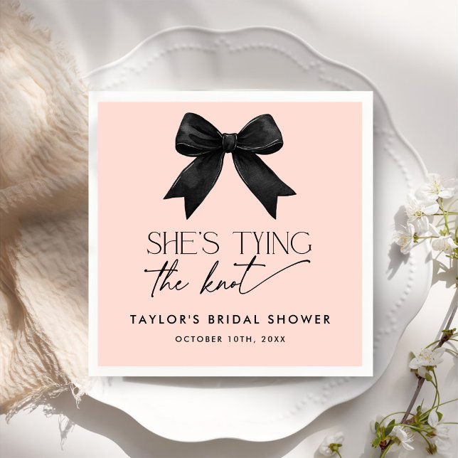 Rosa Sie bindet das Brautparty des Knotens Serviette (Von Creator hochgeladen)