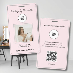 Rosa Skript-Logo-Foto-Make-up-Logo-QR-Code B Ausweis