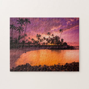 Rosa Sonnenuntergang am Strand von Hawaii Puzzle