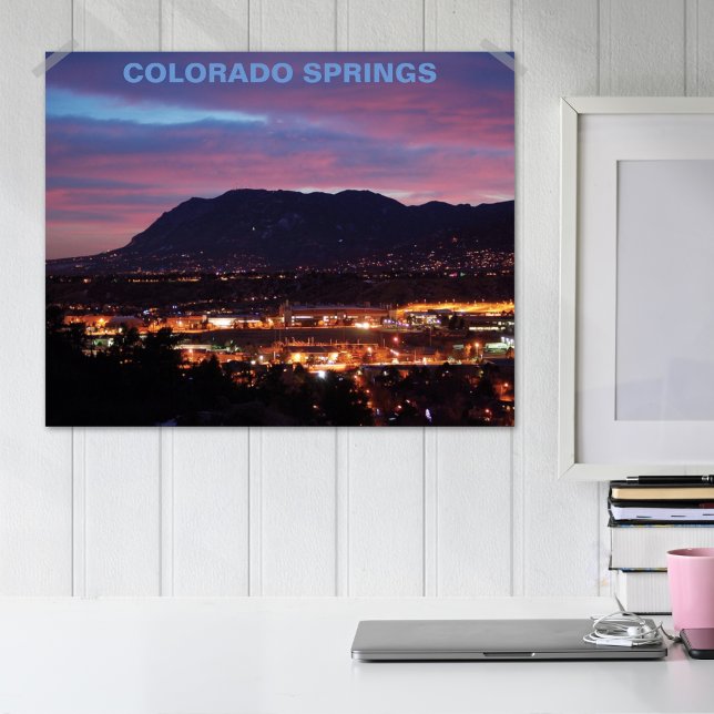 Rosa Sonnenuntergang über Colorado Springs Poster (Von Creator hochgeladen)