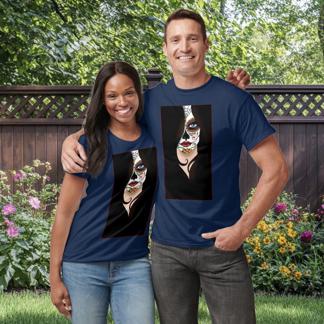 Rosa Sugar Skull Portrait T-Shirt (Von Creator hochgeladen)