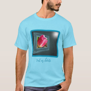 Rosa Tulip-Blume aus dem Rahmen Personalisiert T-Shirt
