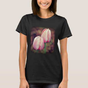 Rosa Tulips Raindrops Blütennatur T-Shirt