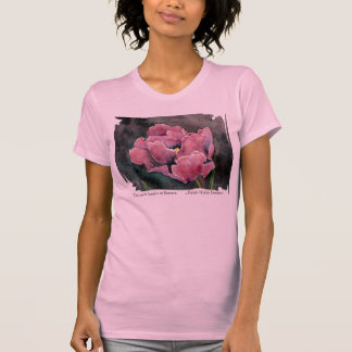 Rosa Tulpe-Entwurfs-T - Shirt