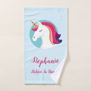 Rosa u. blauer magischer Unicorn - personalisiert Handtuch