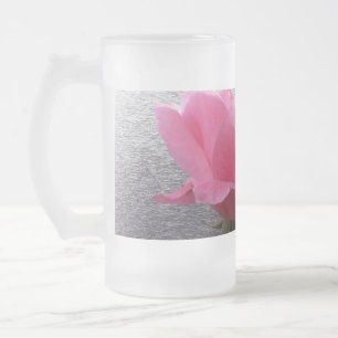 rosa über grau mattglas bierglas