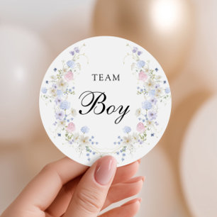 Rosa und blaue Wildblume Gender Reveal Team Boy Runder Aufkleber
