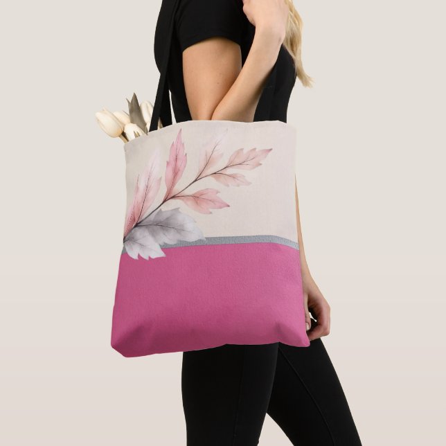 Rosa und cremefarbene Zweiton mit Blattdesign (Von Nahem)