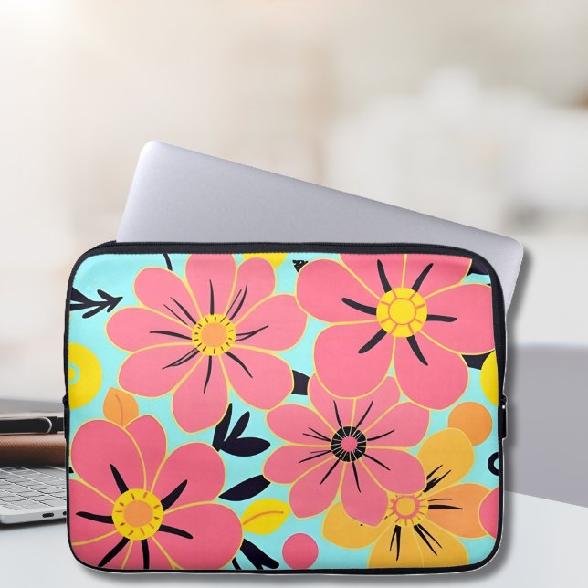 Rosa und gelbe Blüten auf Sky Blue Dopamin Style Laptopschutzhülle (Pink & Yellow Blossoms on Sky Blue-Dopamine Style Laptop Sleeve)