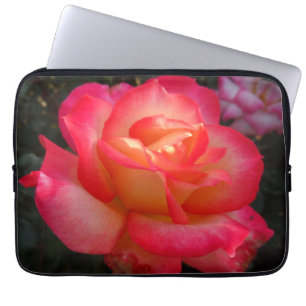 Rosa und Gelbe Rose Laptopschutzhülle