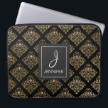 Rosa und goldfarbene Blütenmuster Elegantes Monogr Laptopschutzhülle<br><div class="desc">Rosa,  Schwarz und Imitats Gold Foil Blumen Muster Elegant Monogram Case. Dieser Fall kann so angepasst werden,  dass er Ihren ursprünglichen und vollständigen Namen enthält.</div>
