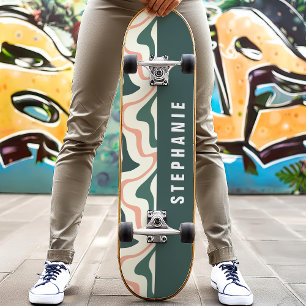 Rosa und grün retro moderne abstrakte Marmorwirbel Skateboard