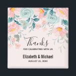 Rosa und grüne Blumenrinde Danke Magnet<br><div class="desc">Ein Gefallen-Magnet mit einem eleganten Blumenrand. Blume und Blätter in Rosa und Grün.</div>