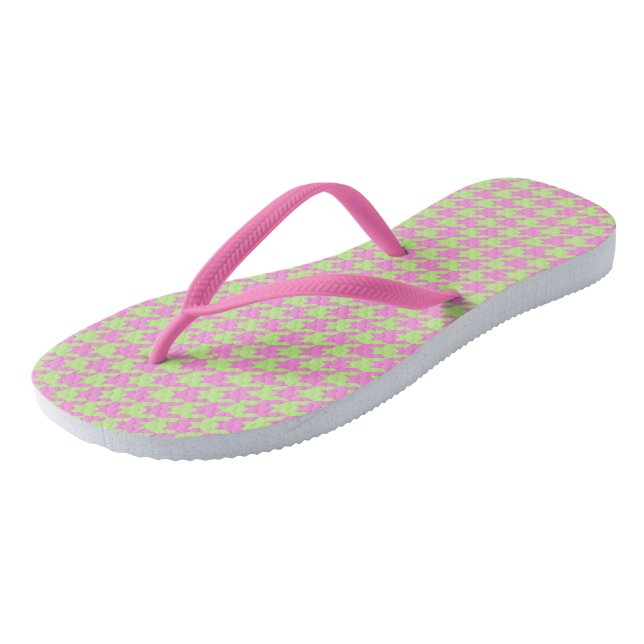 Rosa und grünes Hahnentrittmuster Flip Flops (Schrägansicht)