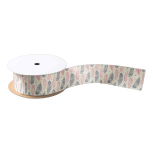 Rosa und lila ethnisches Feder-Muster Satinband