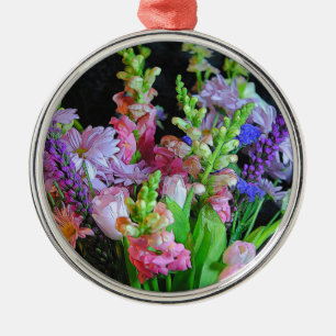 Rosa und Lila Gemischte Blume Ornament Aus Metall