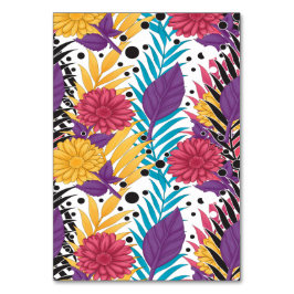 Rosa und lila geschnittene Blume mit komplizierten Tischnummer