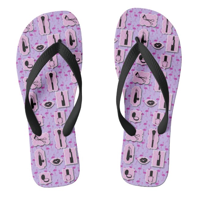 Rosa und Lila Kosmetika bilden Flip Flops (Fußbett)