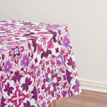 Rosa und Lila spanische Fliesen